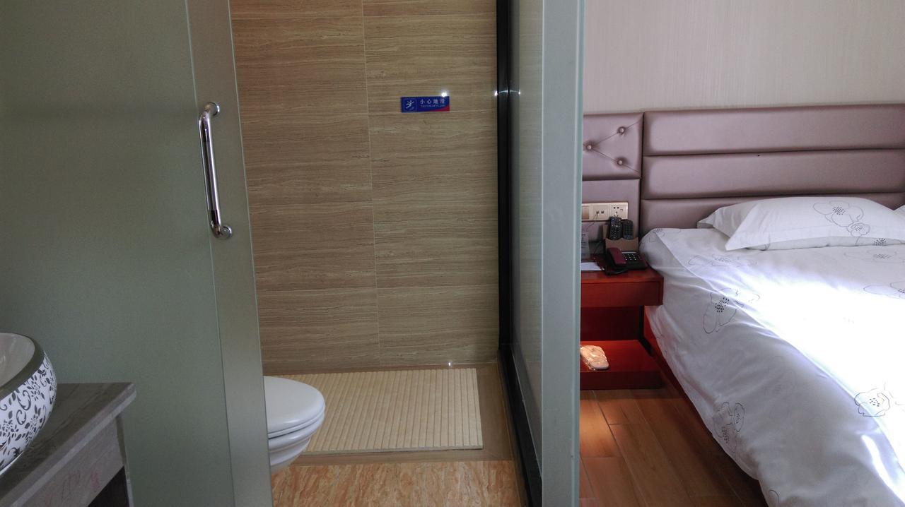 Guangzhou Tie Lv Hotel Экстерьер фото