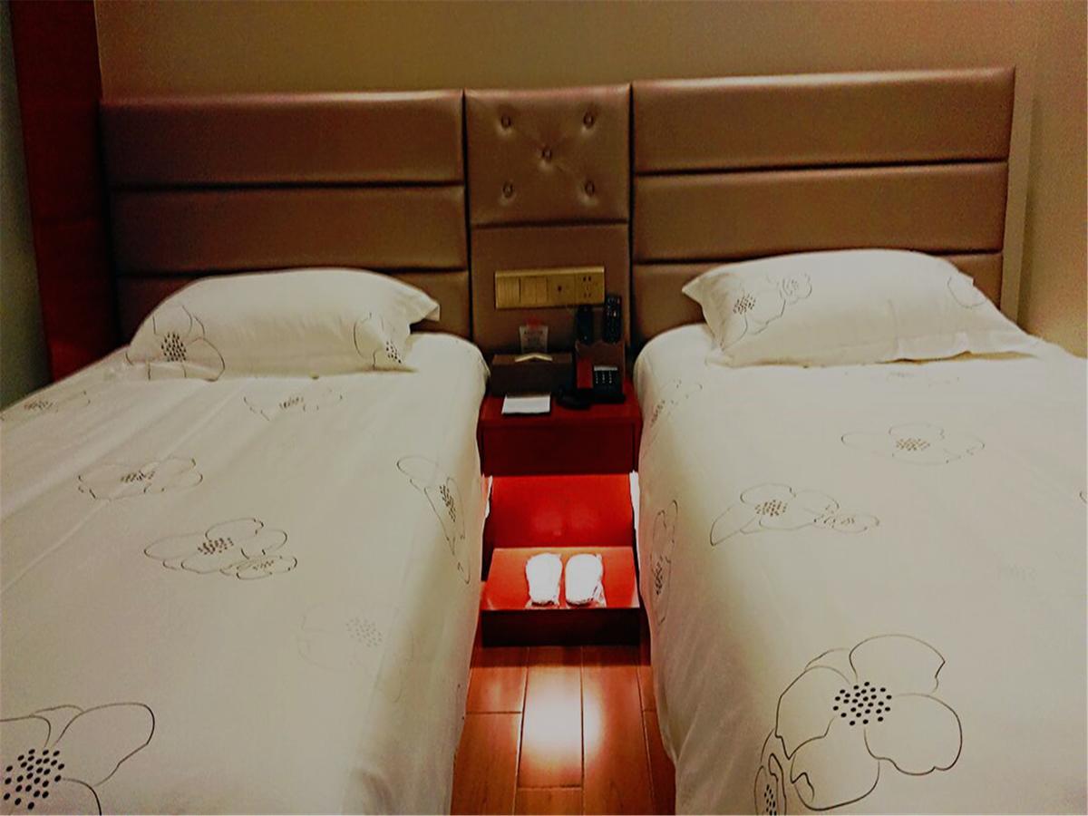 Guangzhou Tie Lv Hotel Экстерьер фото