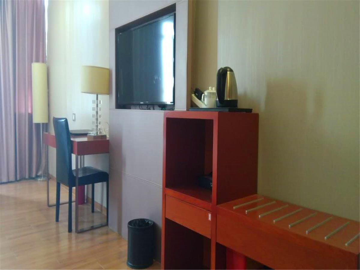 Guangzhou Tie Lv Hotel Экстерьер фото